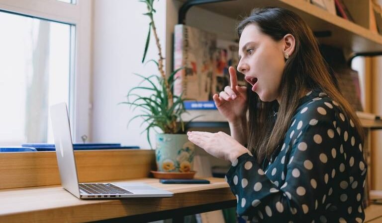 “Dillo”: Una Aplicación cordobesa que interpreta y traduce la lengua de señas