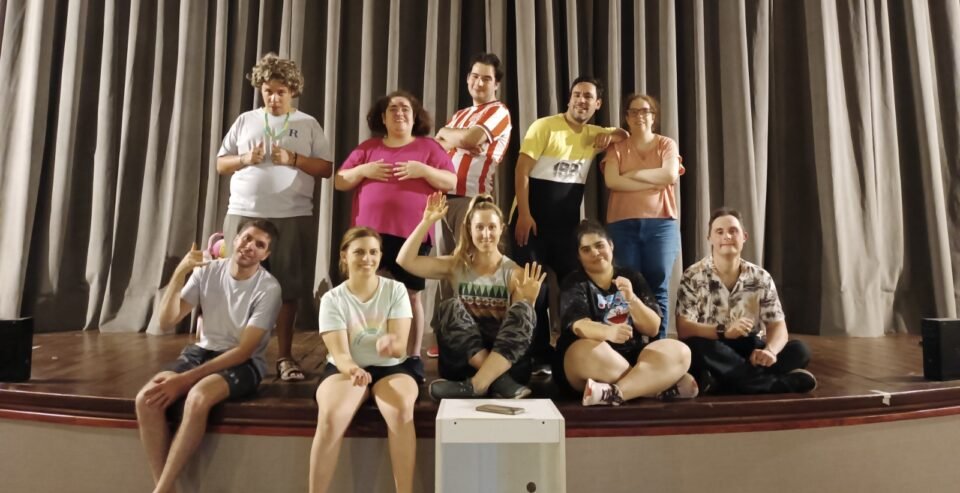 Taller de Teatro “Mundos Posibles” para personas con Discapacidad en el Instituto Peña