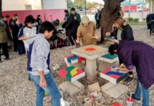 Alumnos del IPEM N°°198 de B° Poeta Lugones pintaron el parador del ciclista