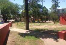 En B° Los Paraísos, reciben donaciones para construir carteles de señalización para sus plazas