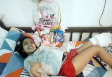 Camila tiene 9 años, sueña con ser Médica y lucha contra un tumor en su pierna