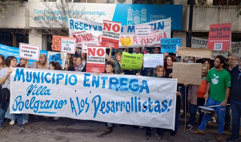 Vecinos continúan oponiéndose al nuevo ordenamiento territorial en Villa Belgrano