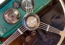 Presentación del libro “Al mundo en Rastrojero” de Carlos Garavelli