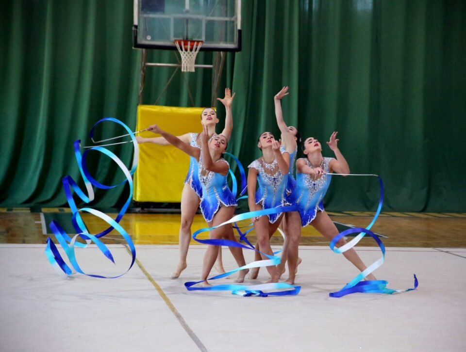 Gimnasia Rítmica: El equipo senior  de Argentina le apunta al Mundial