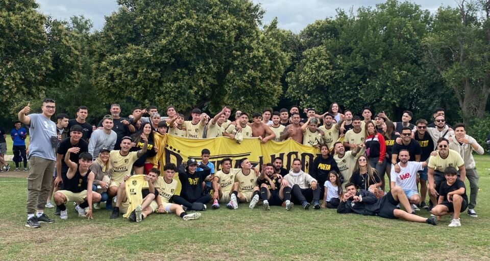 Poeta FC: 25 años latiendo fútbol desde el corazón de barrio Poeta Lugones