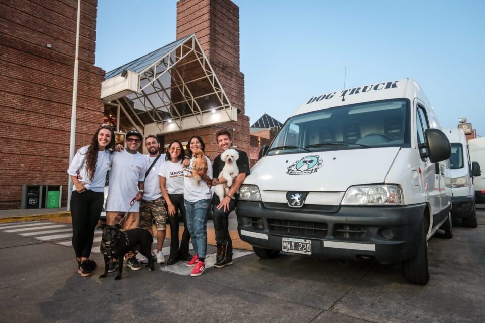 Dog Truck: Una peluquería canina móvil en la puerta de tu casa