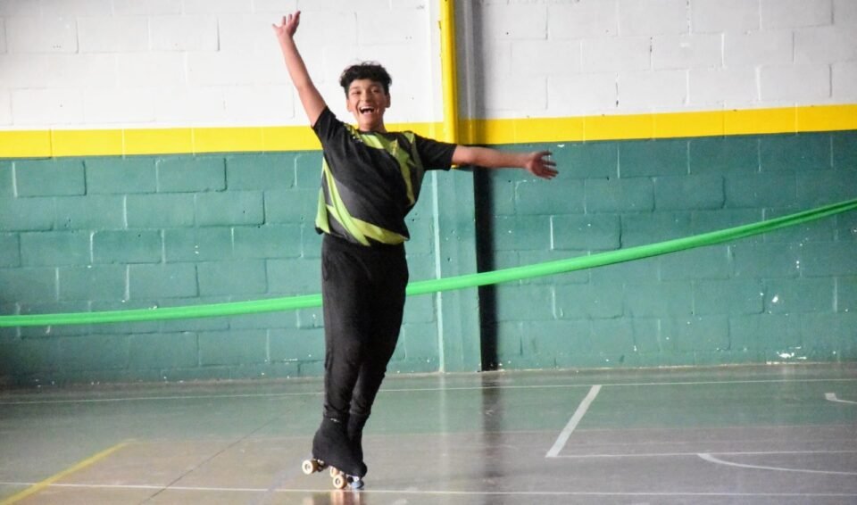 Matías Rossi recauda fondos para  cumplir su sueño de Patinar en Brasil