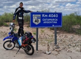 Mariano Leal, el aventurero que sueña con llegar a Alaska en moto