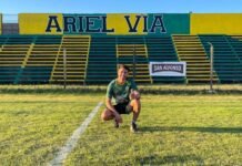 Ariel Vía, el eterno 9 de Huracán de B° La France ya tiene su tribuna