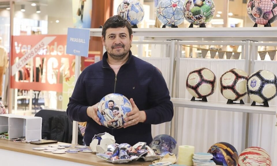 Desde un taller en Córdoba, nacen pelotas únicas, artesanales y personalizadas