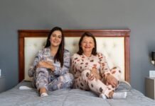 Luz Violeta: el emprendimiento de moda inclusiva “made in” madre e hija