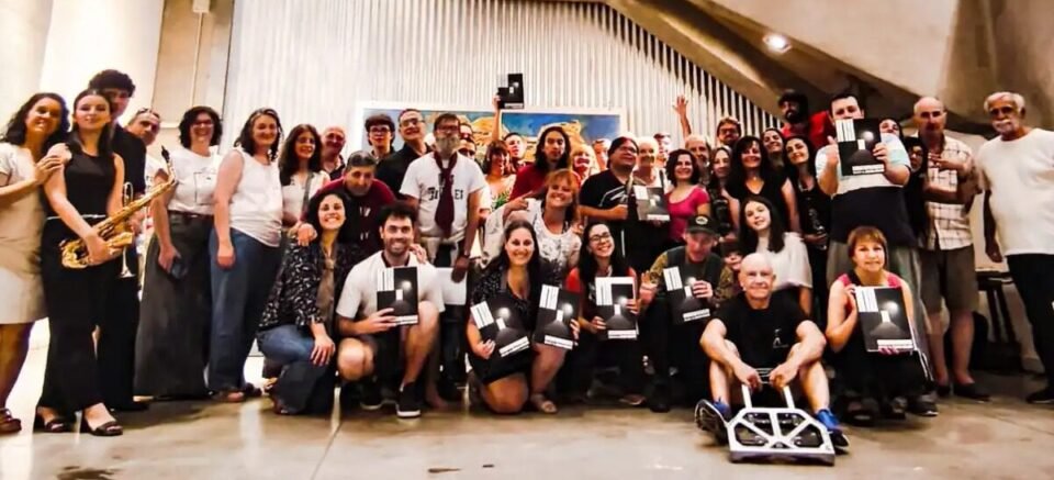 El Taller “Escritofrénicos” presentó su nueva revista