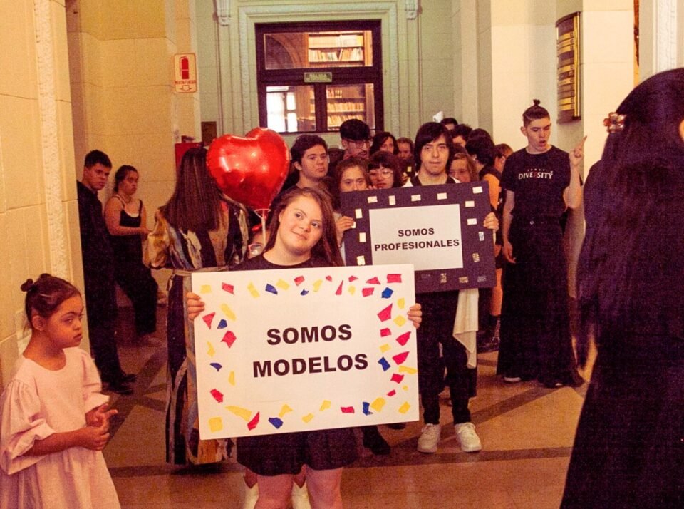 Mini Models: Inscripciones abiertas para la escuela inclusiva de modelaje