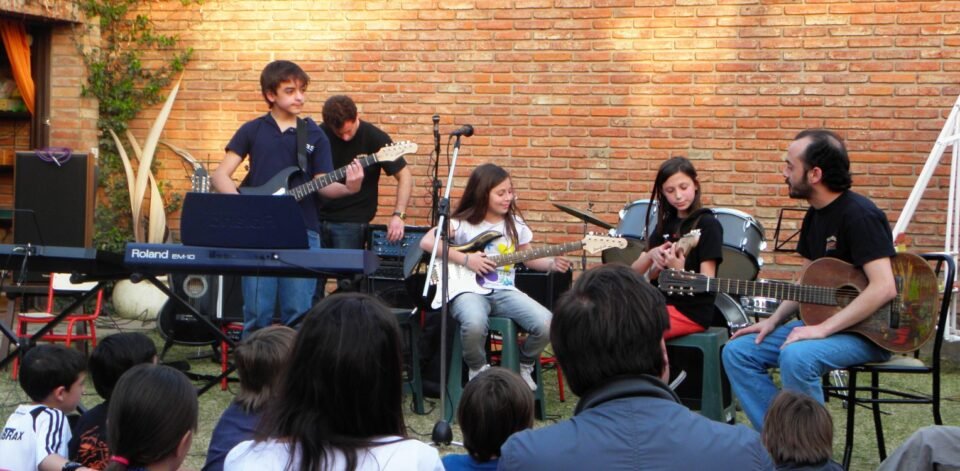 PENTAGRAMA: La escuela de música de B° Argüello cierra sus puertas después de 30 años