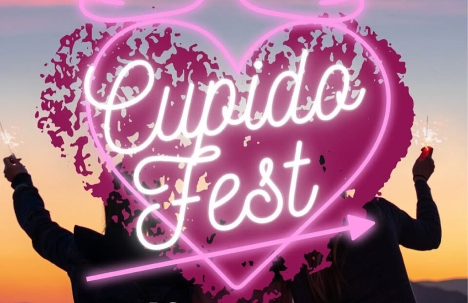 “Cupido Fest”: el sunset cordobés que invita a encontrar el amor cara a cara