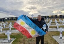 44 años después, regresó a las islas Malvinas donde combatió en la guerra