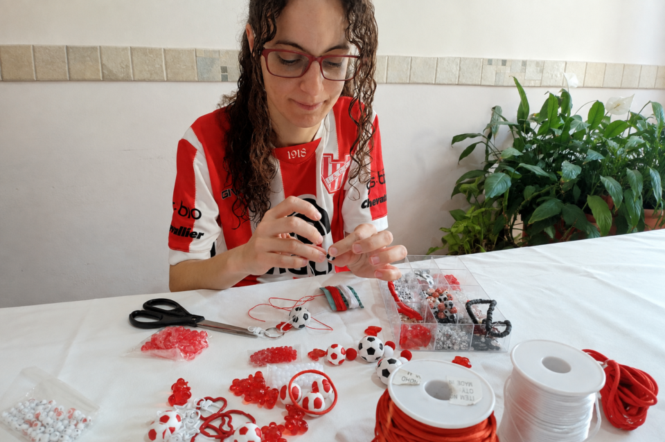 Con la Gloria en la piel: la profesora que transformó el amor por Instituto en un emprendimiento