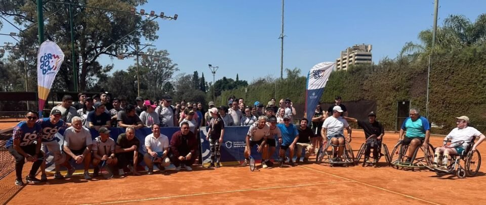 Tenis sin barreras: abrió en Córdoba una escuela gratuita para personas en silla de ruedas